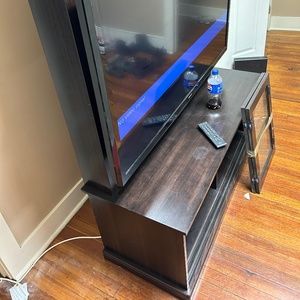 TV WITH TV STAND